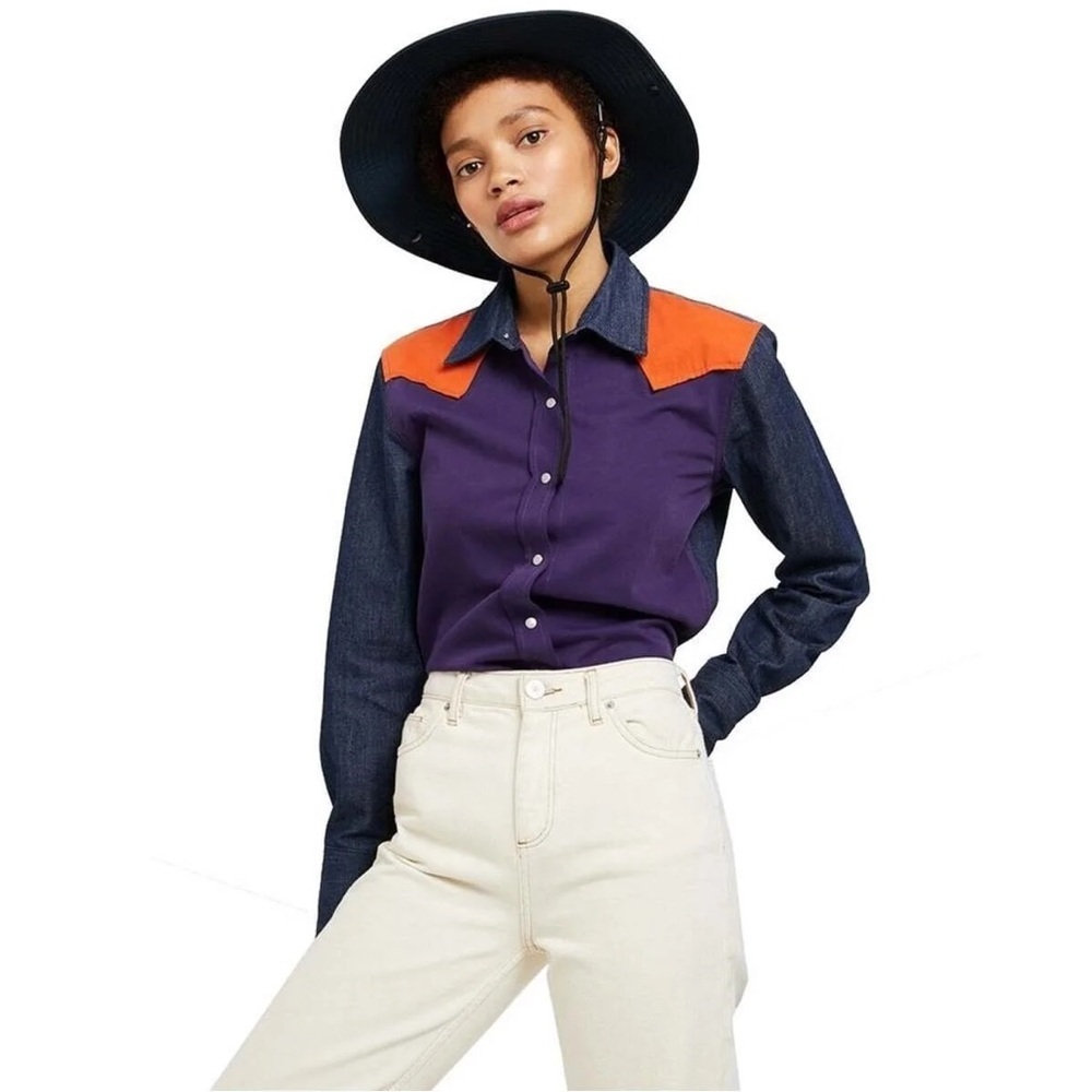 Calvin Klein women’s Jean shirt​ - Picture 2 of 15